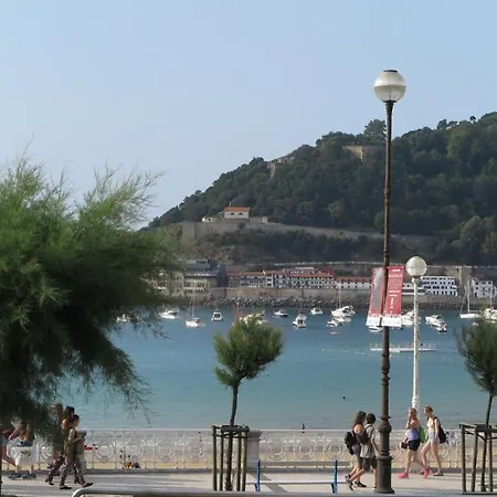 La Concha Beach Zen Seaview *