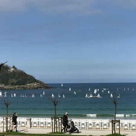 La Concha Beach Zen Seaview Сан-Себастьян
